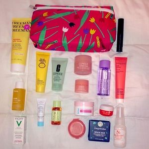 Makeup Kit & Bag NWT